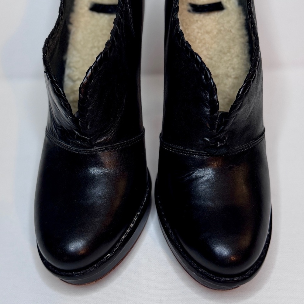 ✨ HOST PICK ✨UGG Jamison Black Leather Platform Heeled Ankle Booties Women’s 8.5 - Picture 5 of 11